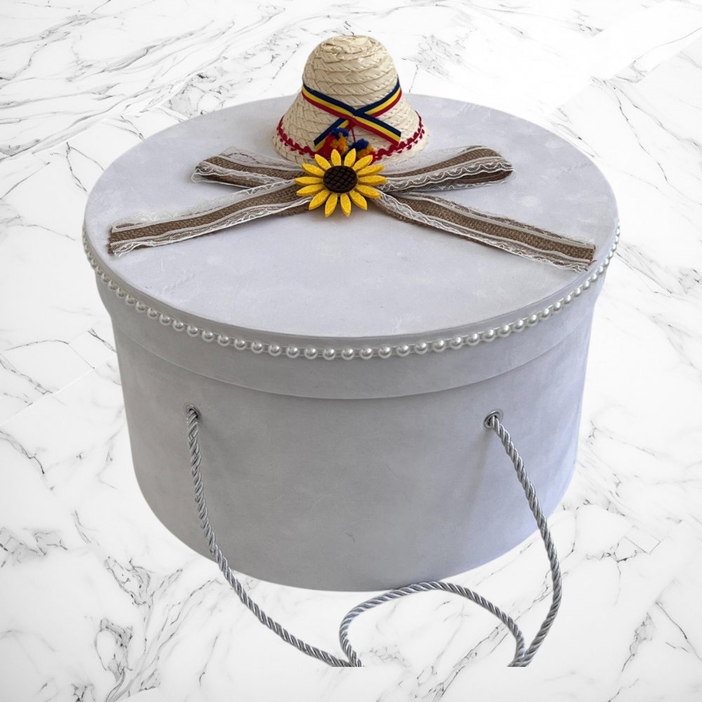 Cutie trusou botez decor rustic