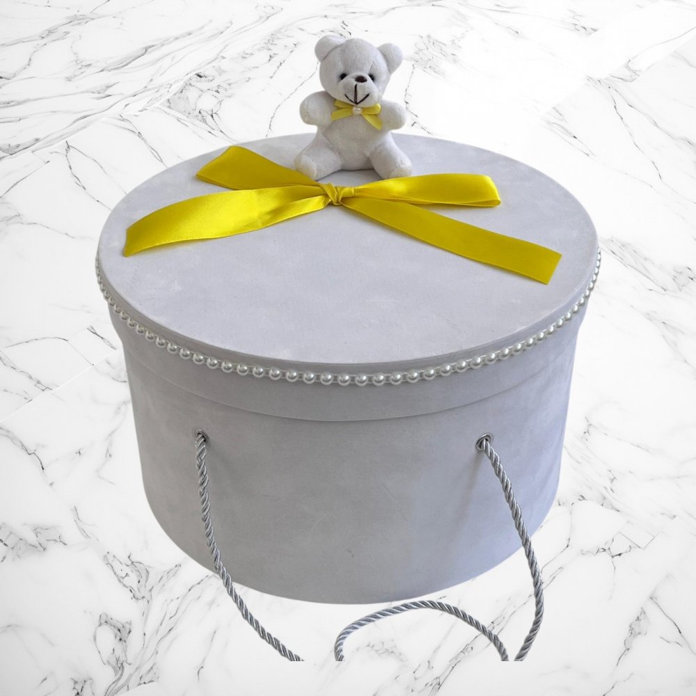 Cutie trusou botez cu ursulet de plus si funda galbena