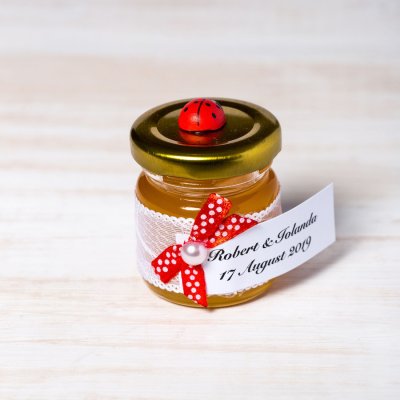 Marturii borcanele miere botez buburuza